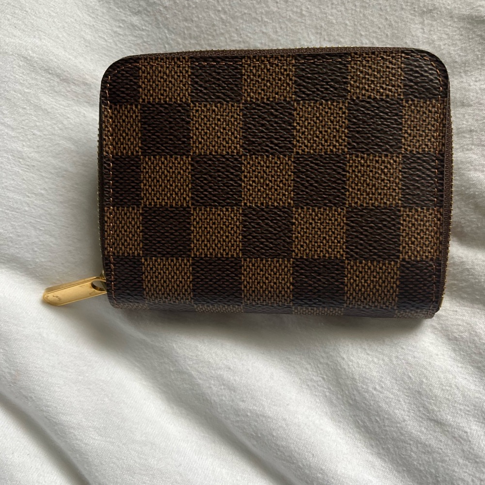 Louis Vuitton Zippy Coin Purse